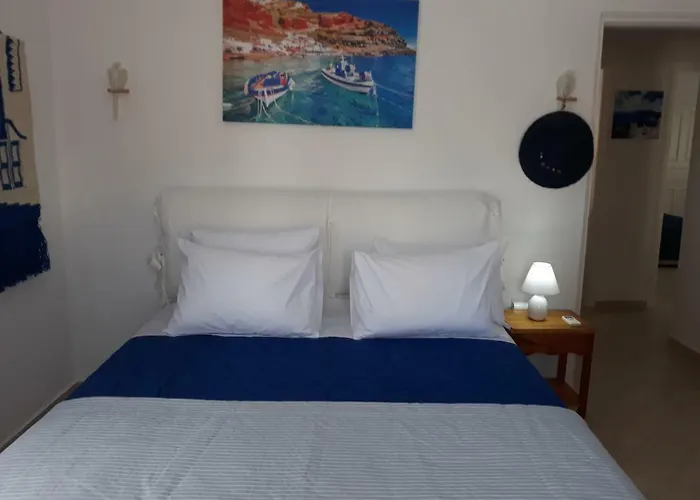 Pine House Santorini 150 Meters From Sea. 别墅