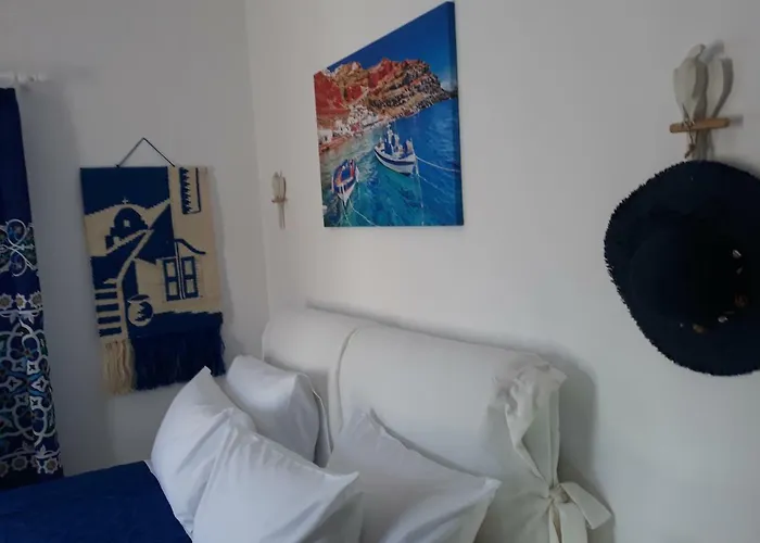 Pine House Santorini 150 Meters From Sea. 别墅