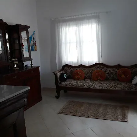 Pine House Santorini 150 Meters From Sea. فيلة